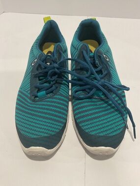 Oakley EVZero Running Shoes Mens 8 Teal Knit Athletic Sneakers